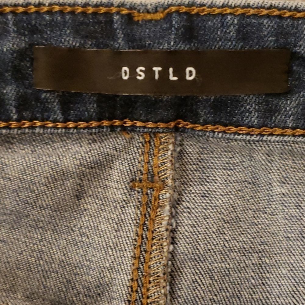DSTLD Distressed  Slim High Rise Skinny Jeans - Picture 2 of 11